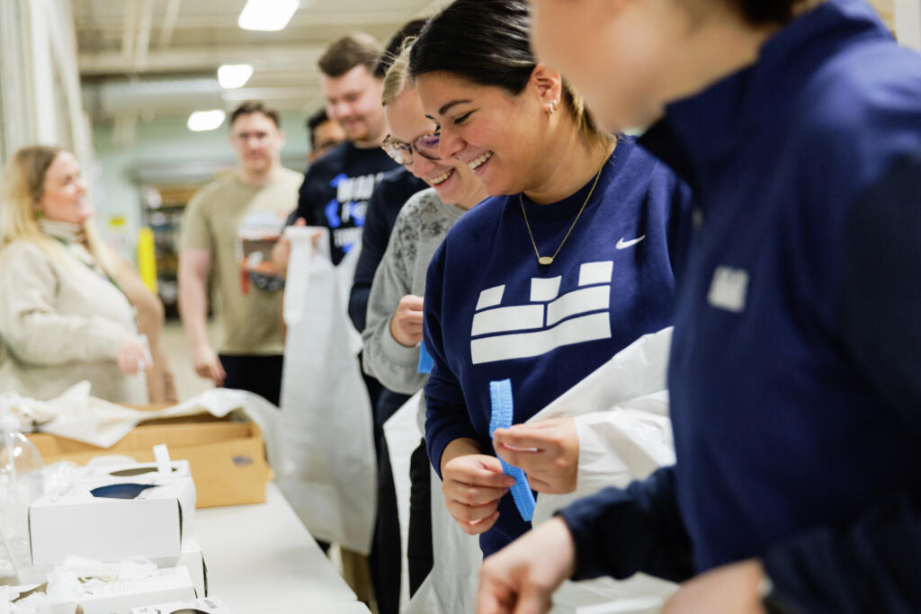 3731f84bcec6de6e3dc222faac6d34e4