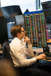 CitadelLondonOfficeShootMarch2025Floor8_DSC04070-800x1200-cb6eae5